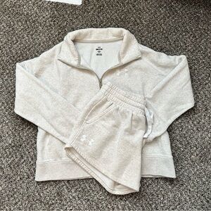 Under Armour Cream 1/2 Zip Set